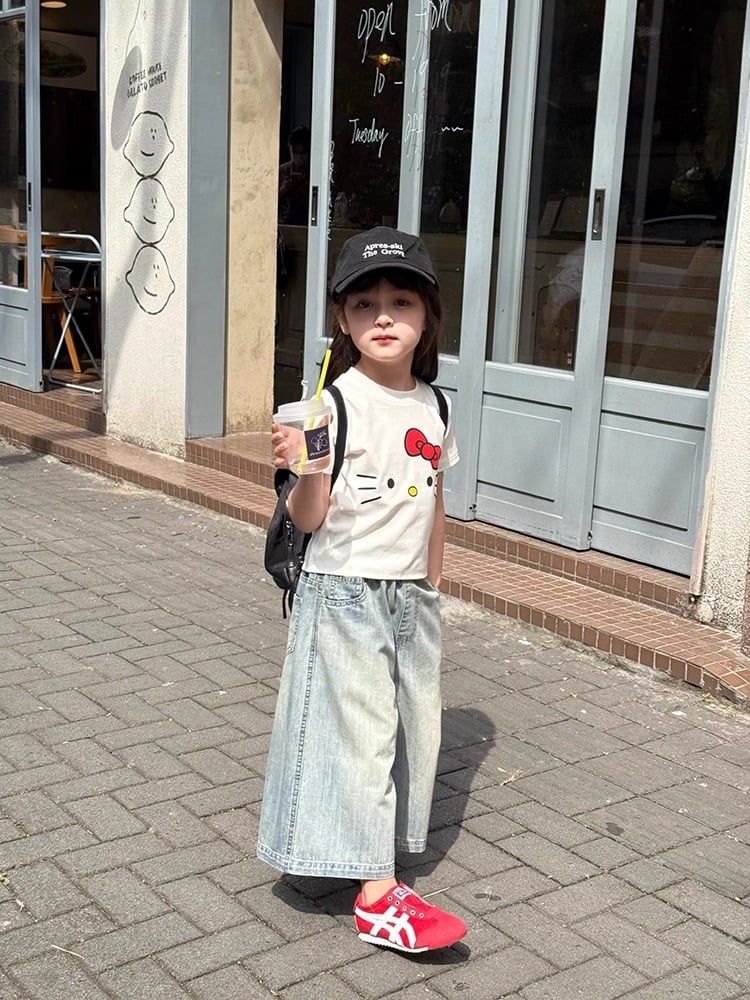 Set Áo Cotton Mèo Đáng Yêu Phối Quần Jean Dài Form Suông