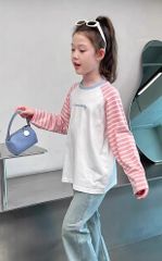 Set Áo Cotton Raglan Dài Tay Kẻ Hồng Quần Jean Giặt Mài Form Suông