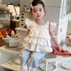 Set Bé Gái Áo Thô Trắng 3 Tầng Phối Ren Mix Quần Jean Form Suông