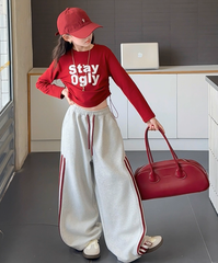 Set Dài Tay Cá Tính Áo Đỏ Quần Nỉ Suông Trendy