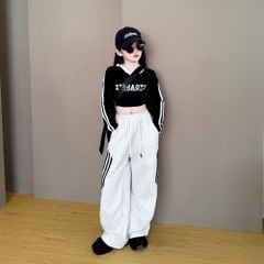 Set Nỉ 2 Da Áo Croptop Mix Quần Nỉ Suông Cá Tính