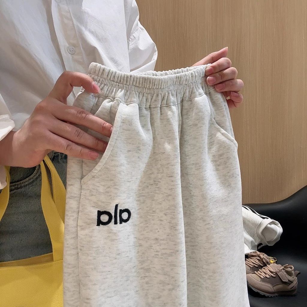 Set Nỉ Da Cá Thể Thao Form Rộng Quần Bo Gấu