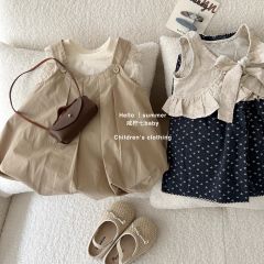 Set Yếm Áo Tăm Be Phối Yếm Váy Nâu Tây