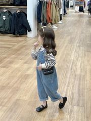 Set Yếm Jean Giặt Mài Phối Áo Cotton Kẻ Siêu Yêu