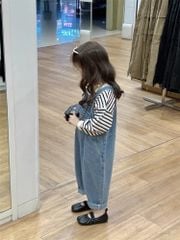 Set Yếm Jean Giặt Mài Phối Áo Cotton Kẻ Siêu Yêu