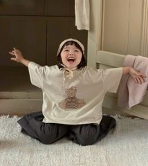 Set Bé Gái Áo Cotton In Hình Gấu Phối Quần Kaki