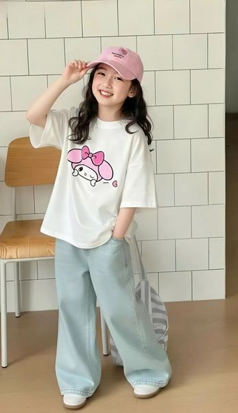 Set Bé Gái Áo Thun Trắng In Hình Mix Quần Jean Dài Xinh Xắn