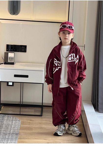 Set Streetstyle Áo Khoác Gió 2 Lớp Viền Sọc Phối Phối Quần Dài Bo Lai