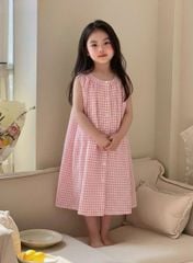 Váy Sát Nách Caro Hồng