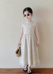 Váy Sát Nách Kẻ Đính Nơ