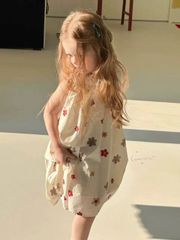Váy Sát Nách Phối Hoa Dễ Thương