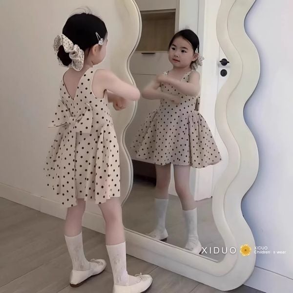 Váy Tiểu Thư Chấm Bi Đính Nơ Sau Dáng Xinh Lung Linh