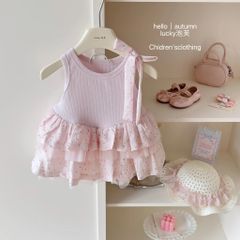 Váy 2 Tầng Hồng Chấm Bi Phối Nơ Vai