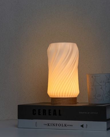 Đèn Stream Lamp – Sóng ánh sáng trong không gian sống
