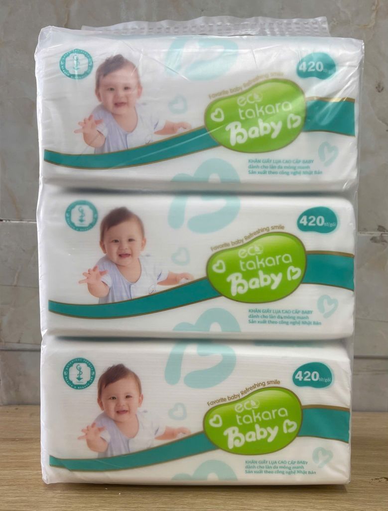 Giấy ăn dạng rút Eco Takara từ bột gỗ nguyên sinh, 4 lớp dai và mịn, sản xuất theo công nghệ Nhật Bản