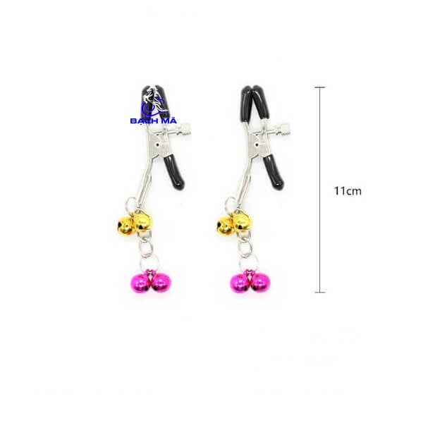  Đồ chơi bạo dâm kẹp đầu ti núm vú 2 chuông 