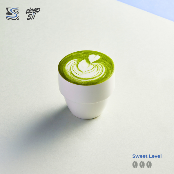  PREMIUM MATCHA LATTE 