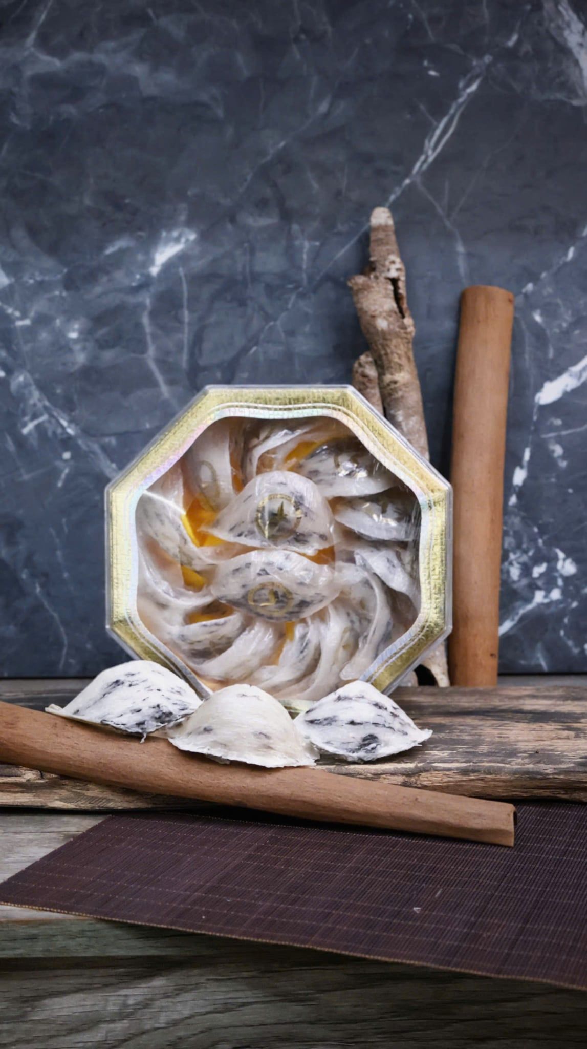 Tổ Yến Thô [ Chưa Nhặt Lông ] | Hộp 100gr 