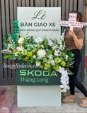  Khung Hoa Giao Xe Cao Cấp Sang Trọng – Nhận Xe Là Phải Có Hoa! 