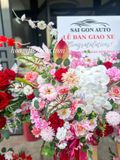  Kệ Hoa Tone Hồng Đáng Yêu – Ngọt Ngào, Nổi Bật Cho Mọi Sự Kiện Giao Xe & Khai Trương 