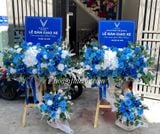  Kệ Hoa Giao Xe Tone Xanh Dương – Sang Trọng, Hiện Đại Cho Showroom Ô Tô 