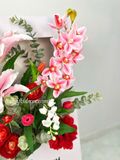  Hộp Hoa Giao Xe Hơi – Gửi Lời Chúc Mừng Đến Khách Hàng 