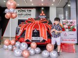  Hộp Hoa Giao Xe Hơi – Gửi Lời Chúc Mừng Đến Khách Hàng 