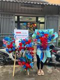  Kệ Hoa Giao Xe Tone Đỏ – Biểu Tượng May Mắn & Đẳng Cấp Cho Ngày Nhận Xe 