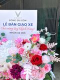  Kệ Hoa Tone Hồng Đáng Yêu – Ngọt Ngào, Nổi Bật Cho Mọi Sự Kiện Giao Xe & Khai Trương 