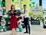 Khung Hoa Giao Xe Cao Cấp Sang Trọng – Nhận Xe Là Phải Có Hoa! 