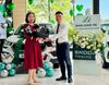 Khung Hoa Giao Xe Cao Cấp Sang Trọng – Nhận Xe Là Phải Có Hoa!