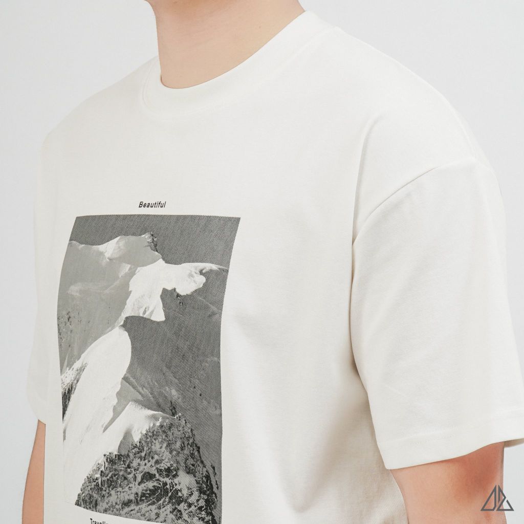 Áo Thun Nam D2SHOP in hình Beautiful, vải Premium Cotton Blend B-A2210