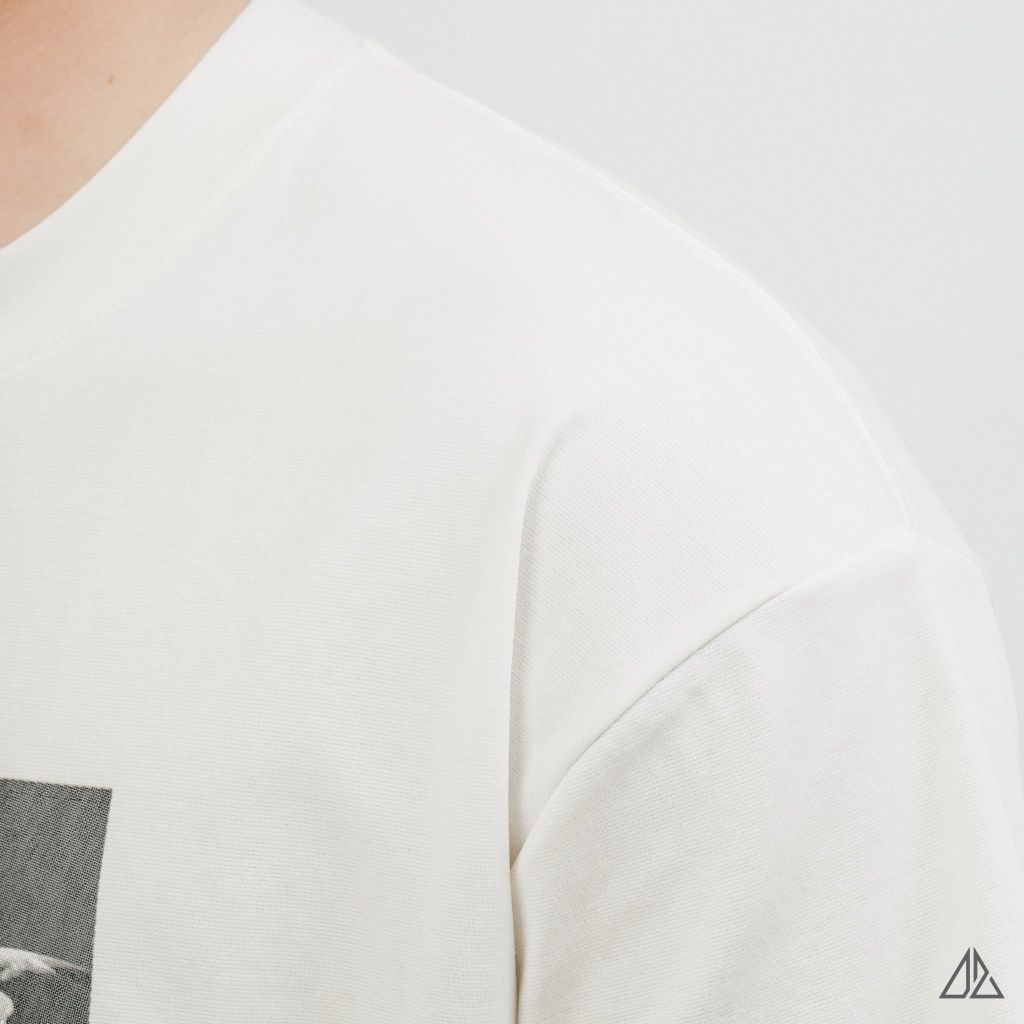 Áo Thun Nam D2SHOP in hình Beautiful, vải Premium Cotton Blend B-A2210