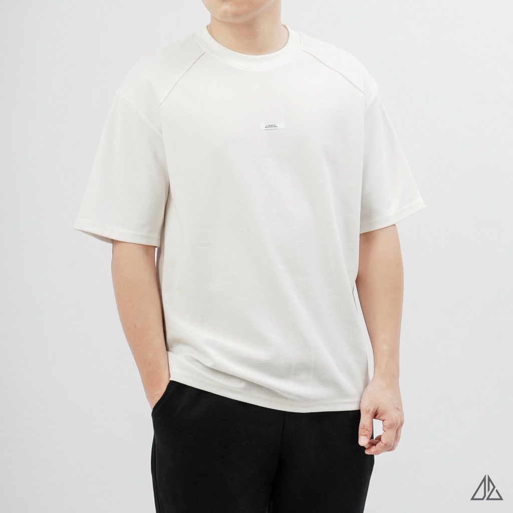 Áo Thun Nam D2SHOP phối viền vai chỉ ngực, vải Hybrid Cotton B-B80012