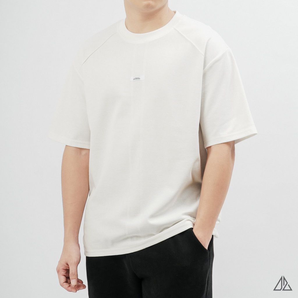 Áo Thun Nam D2SHOP phối viền vai chỉ ngực, vải Hybrid Cotton B-B80012