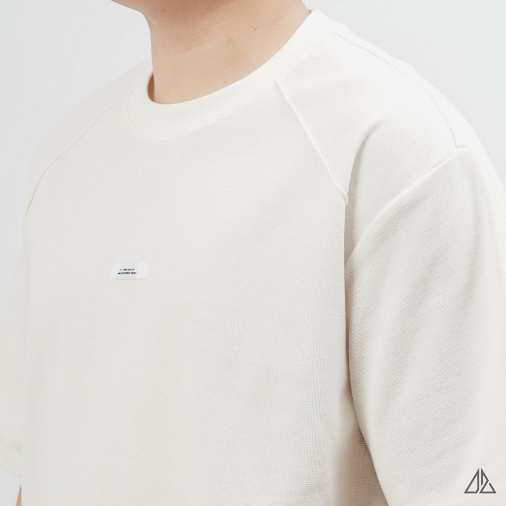 Áo Thun Nam D2SHOP phối viền vai chỉ ngực, vải Hybrid Cotton B-B80012