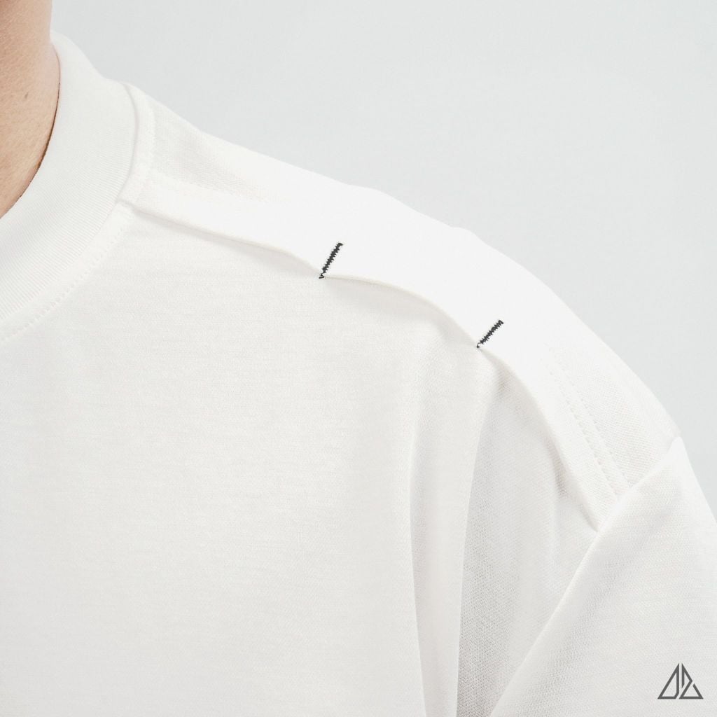 Áo Thun Nam D2SHOP phối viền chỉ vai, vải Premium Cotton B-B8003