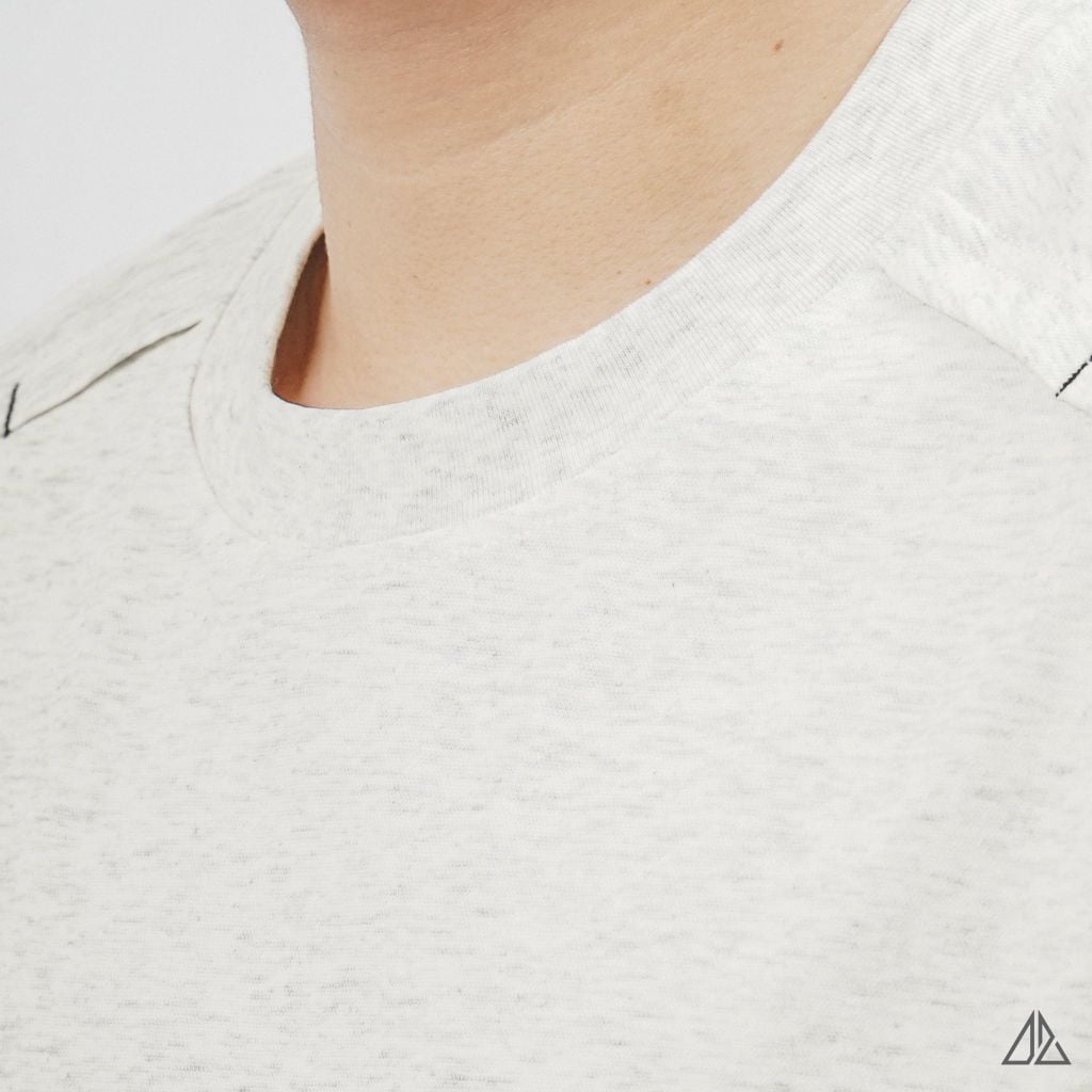 Áo Thun Nam D2SHOP phối viền chỉ vai, vải Premium Cotton B-B8003