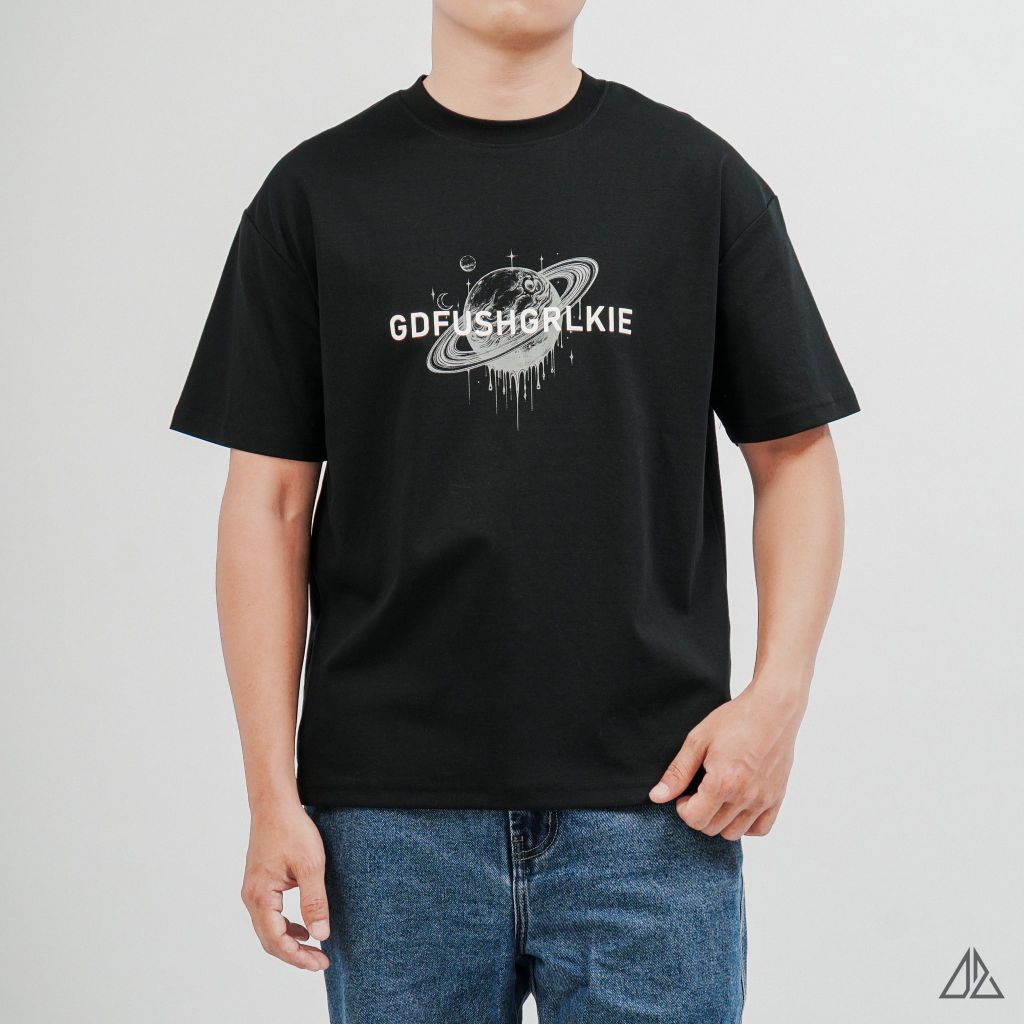 Áo Thun Nam D2SHOP in nổi 3D hình hành tinh, vải Hybrid Cotton Blend B-N5095