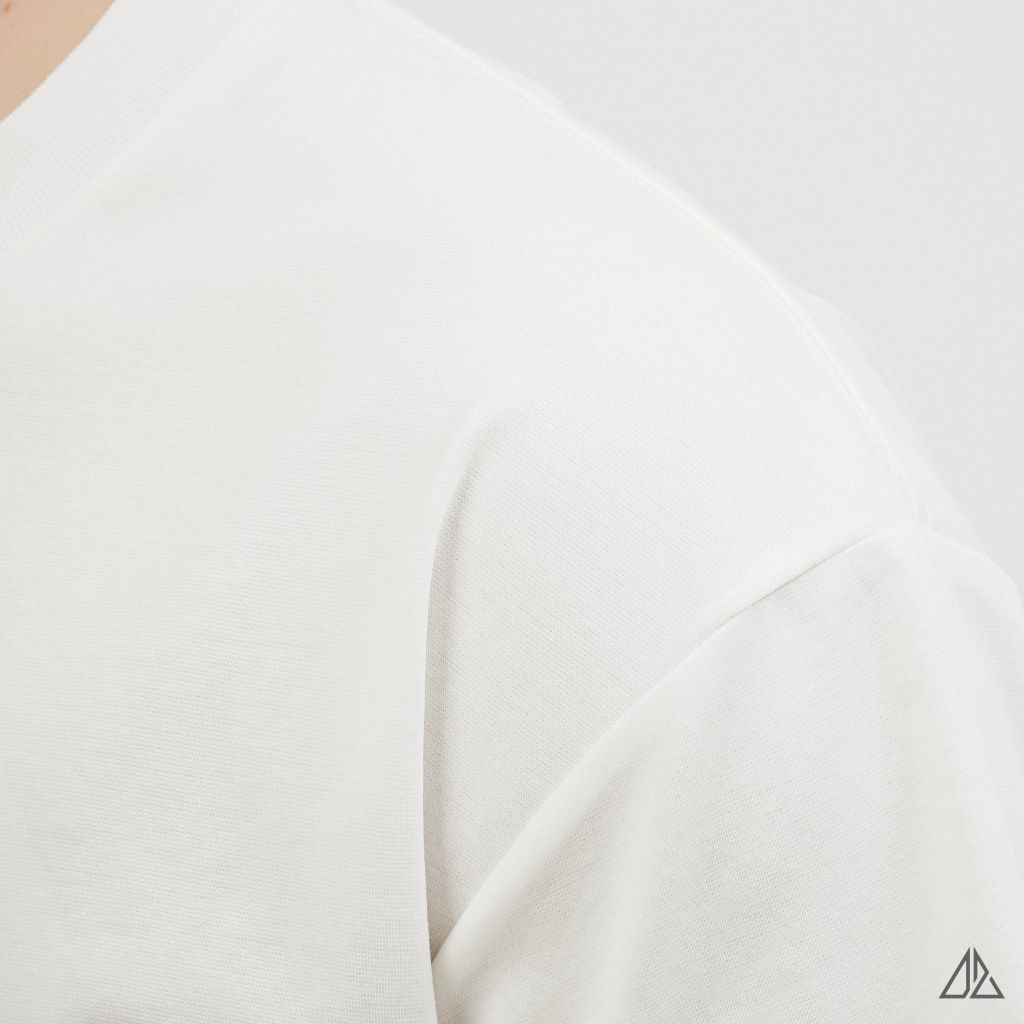 Áo Thun Nam D2SHOP in hình thêu chữ MONDAY ROUTINES, vải Hybrid Cotton B-N5097