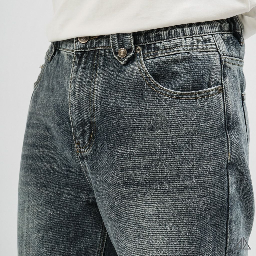 Quần Jean Nam D2SHOP ống xuông Relaxed Fit màu xám đậm wash, vải Denim cao cấp J-3079