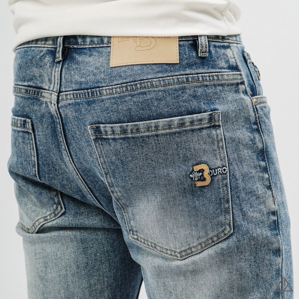 Quần Jean Nam D2SHOP xanh wash DURO dáng Slim Fit, vải Denim co giãn cao cấp J-A9062