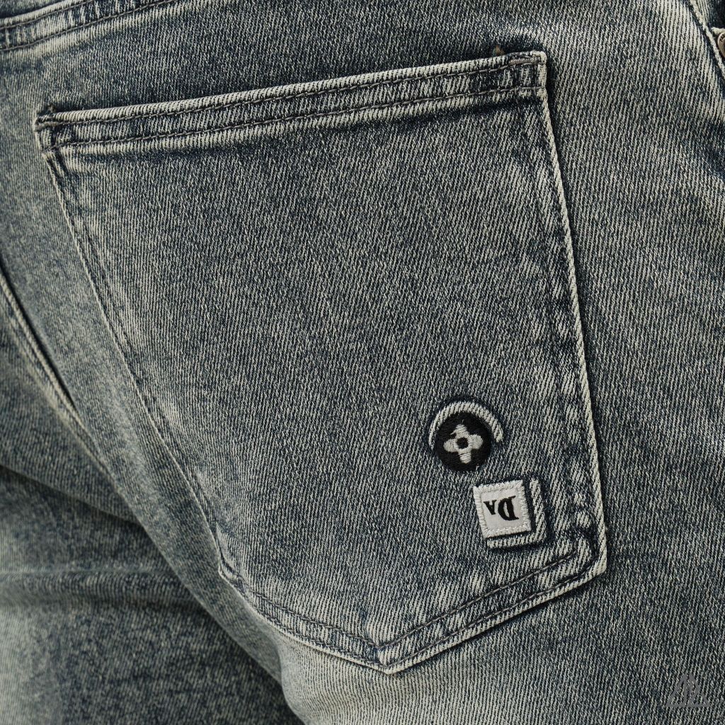 Quần Jean Slim Fit Nam D2SHOP màu xanh bạc wash New J-6389