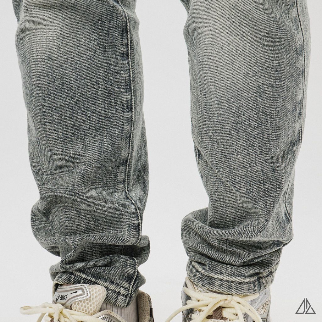 Quần Jean Slim Fit Nam D2SHOP màu xanh bạc wash New J-6389