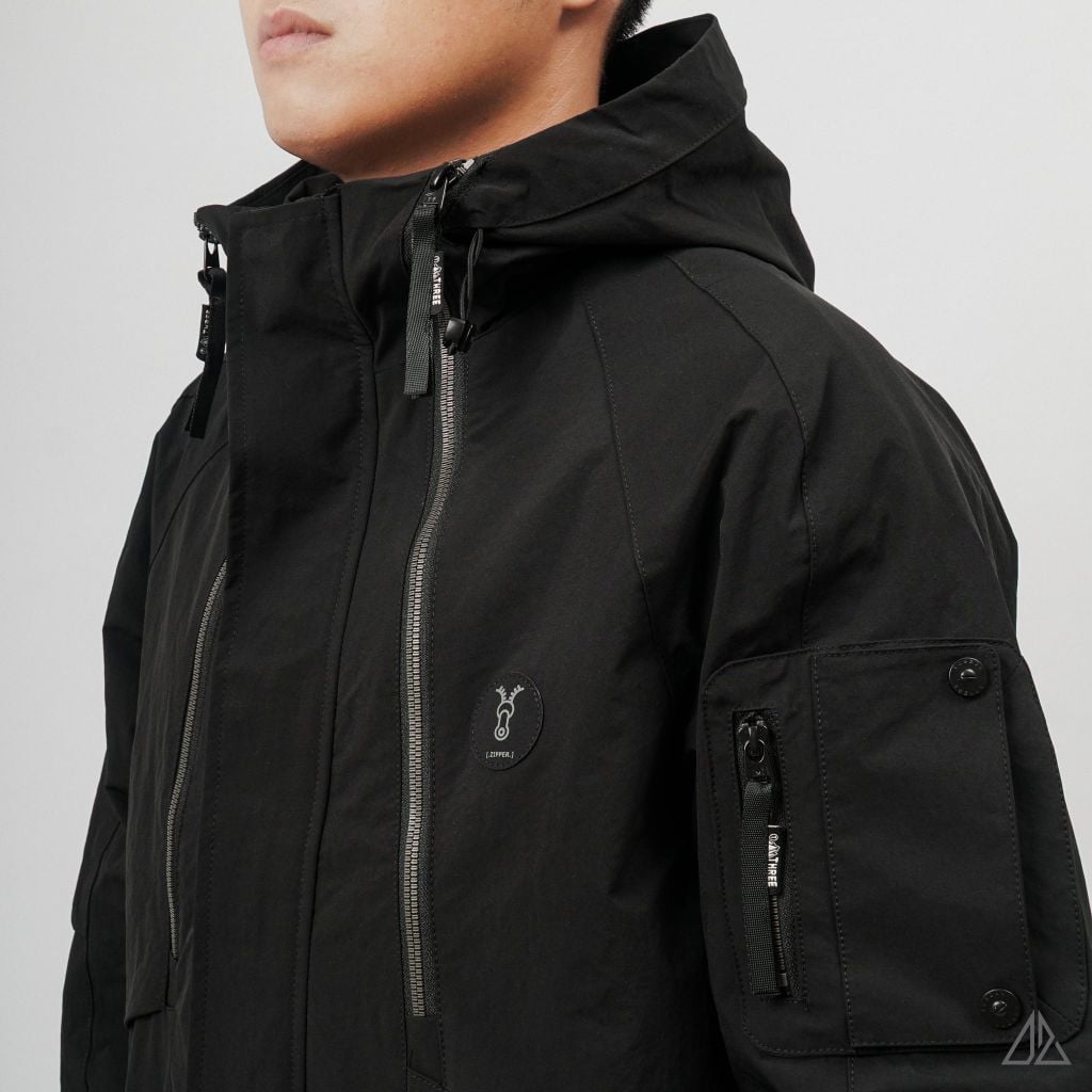 Áo khoác dù nón phối dây kéo ngực Lipper