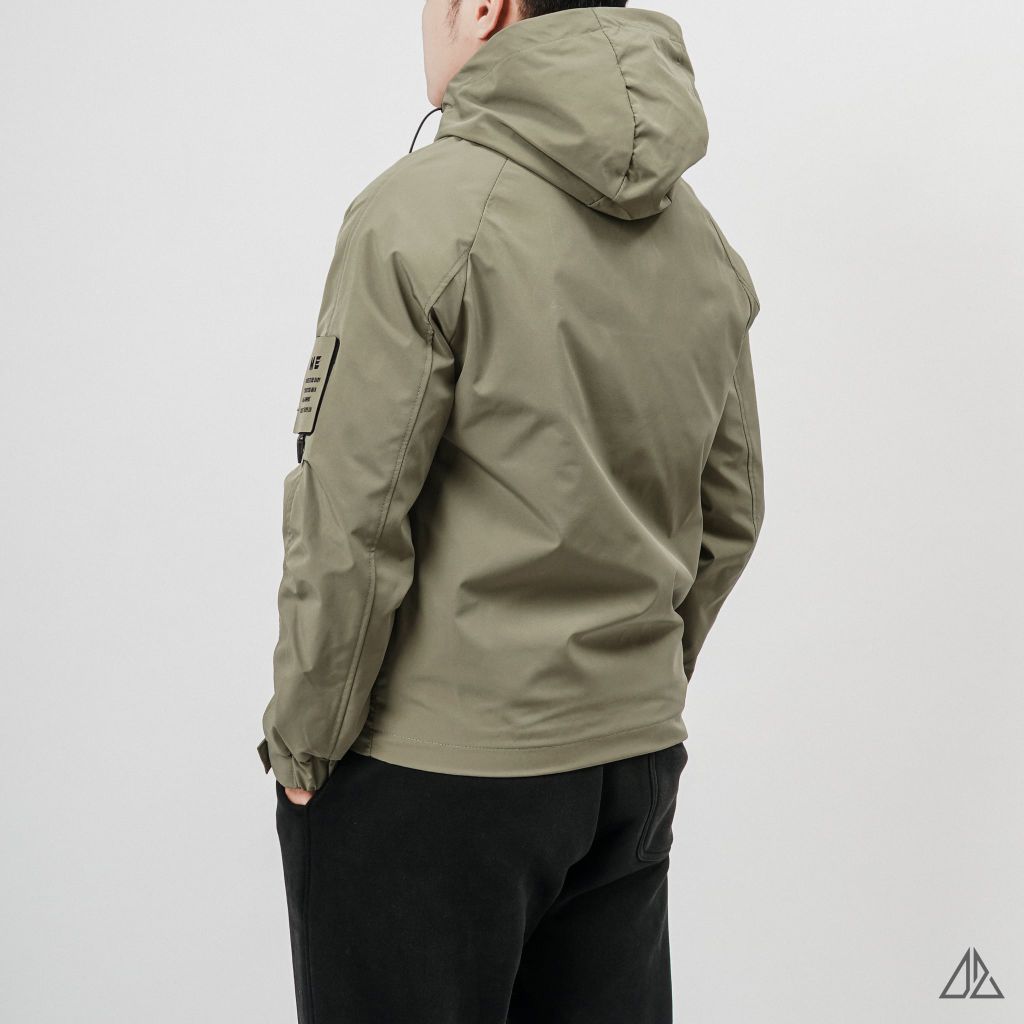 Áo Khoác Gió Nam D2SHOP phối túi zip ngực K-6815