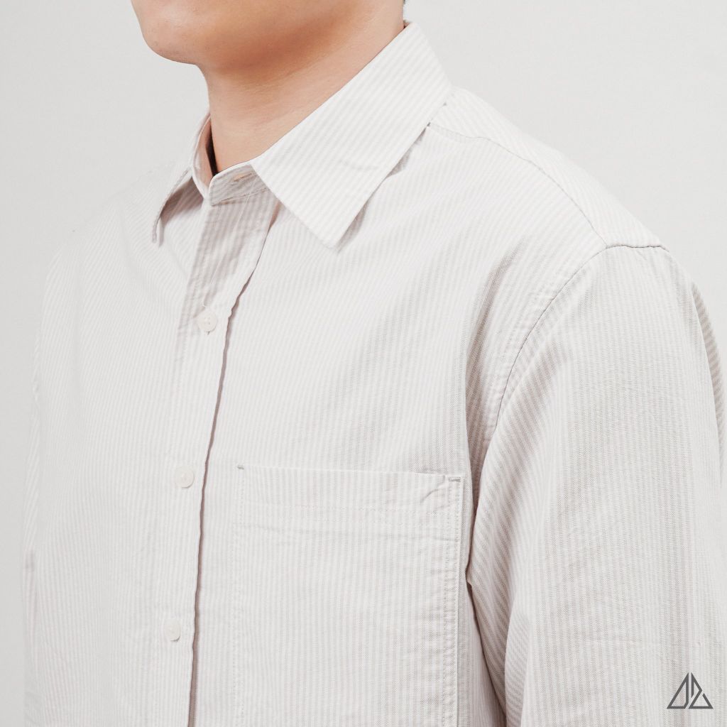 Áo sơ mi nam dài tay D2SHOP kẻ sọc, chất liệu Oxford cao cấp, form Regular SM-2411