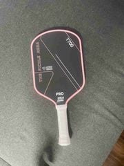 Vợt pickleball hồng T700 Pro - PK07.3