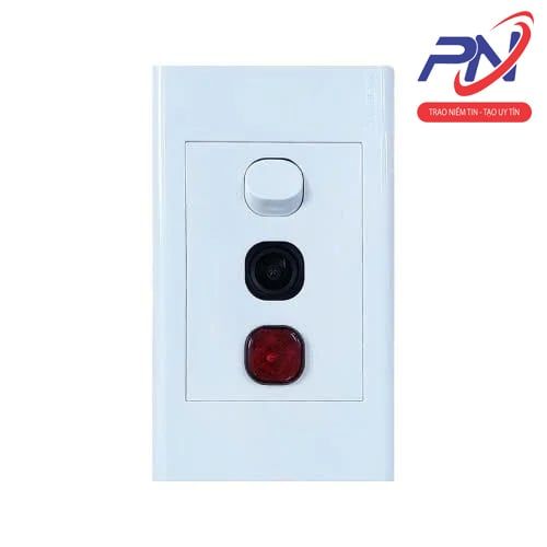  CAMERA NGUỴ TRANG CÔNG TẮC ĐÈN 