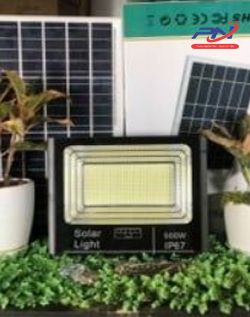  Đèn pha báo pin 500W NLMT sáng trắng 